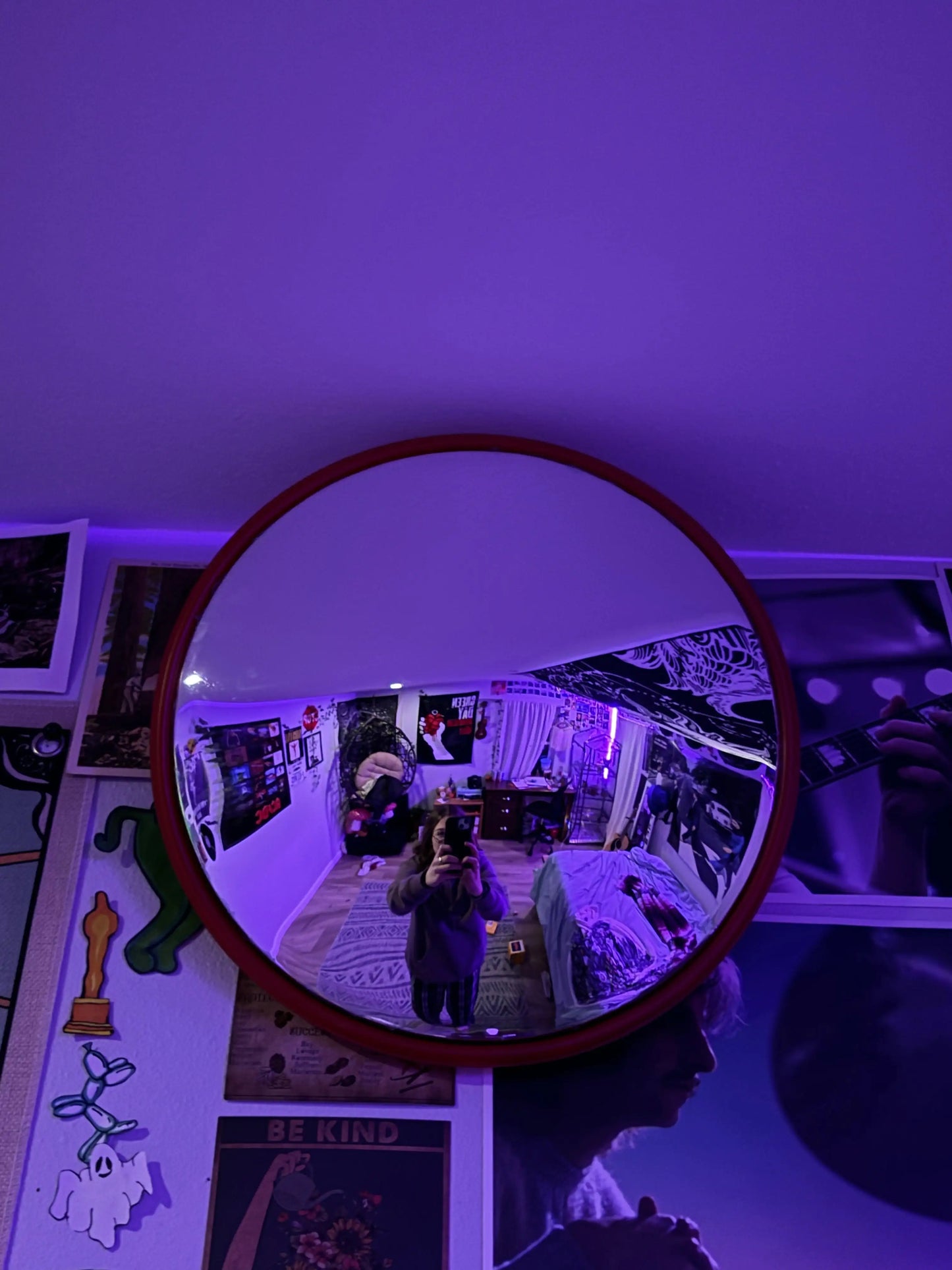 Traffic Safety Convex Mirror by Anti Spier