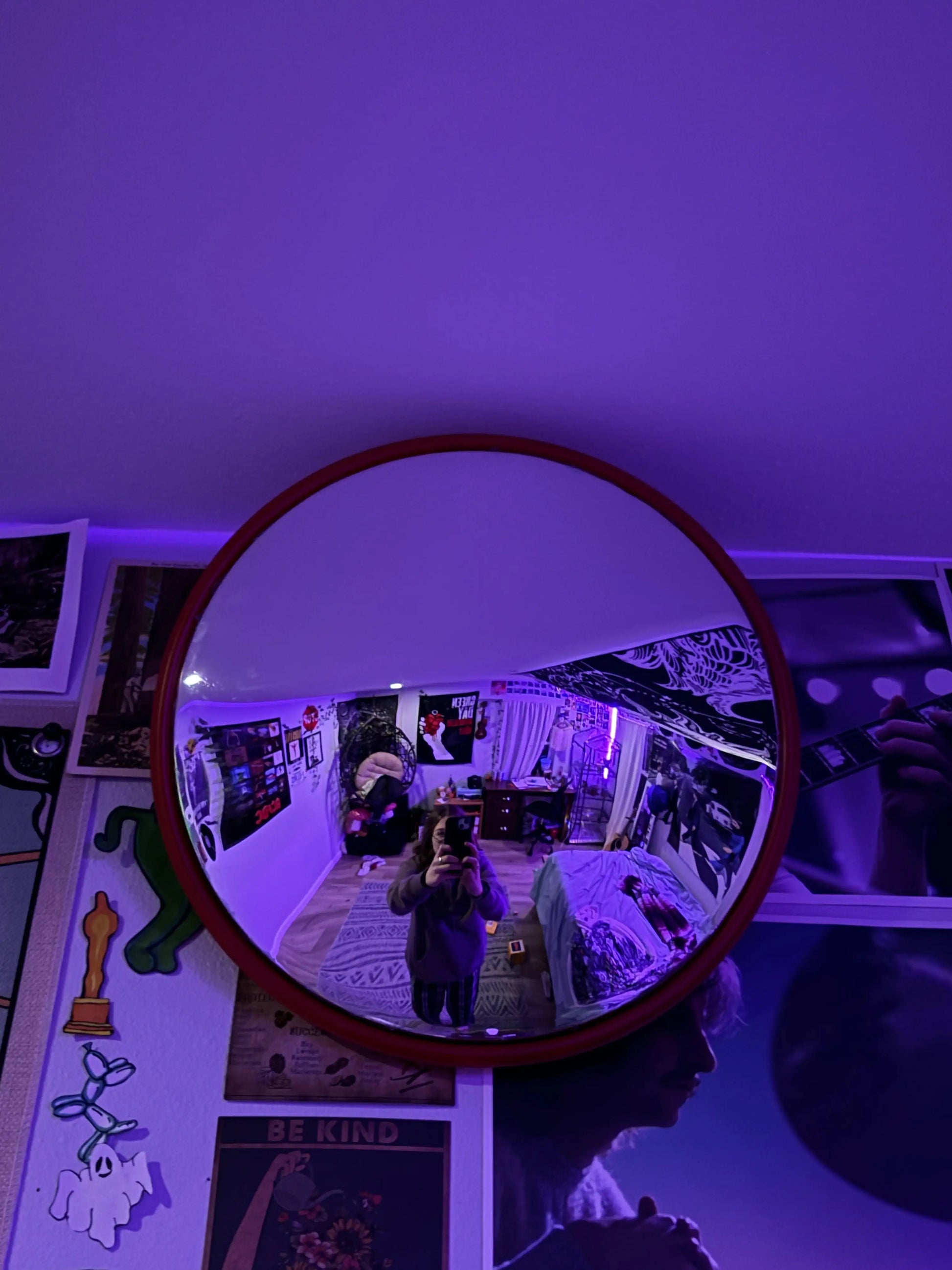 Traffic Safety Convex Mirror by Anti Spier