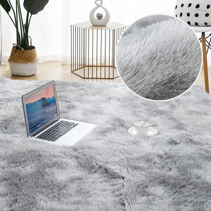 Fluffy Floor Carpets by Anti Spier