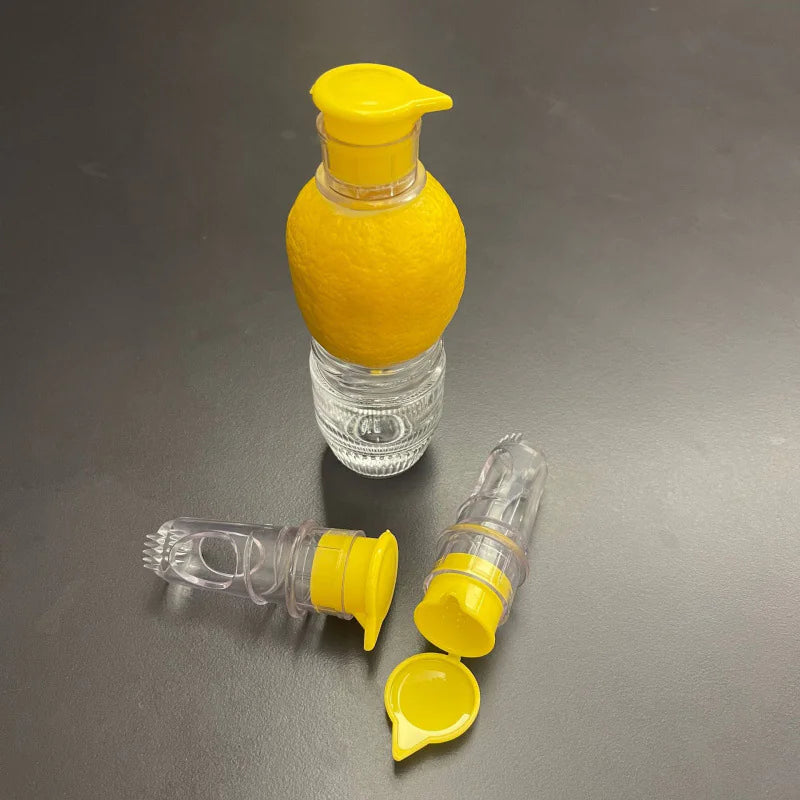 Handheld Plastic Manual Juicer by Anti Spier