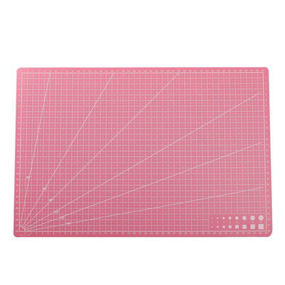 Versatile Cutting Mat by Anti Spier