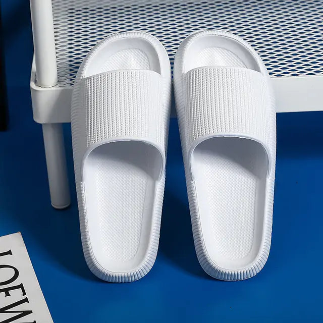 Anti-Slip Indoor Slippers by Anti Spier