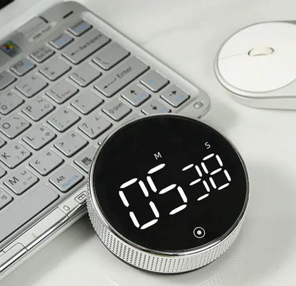 Magnetic Tire Round Timer by Anti Spier