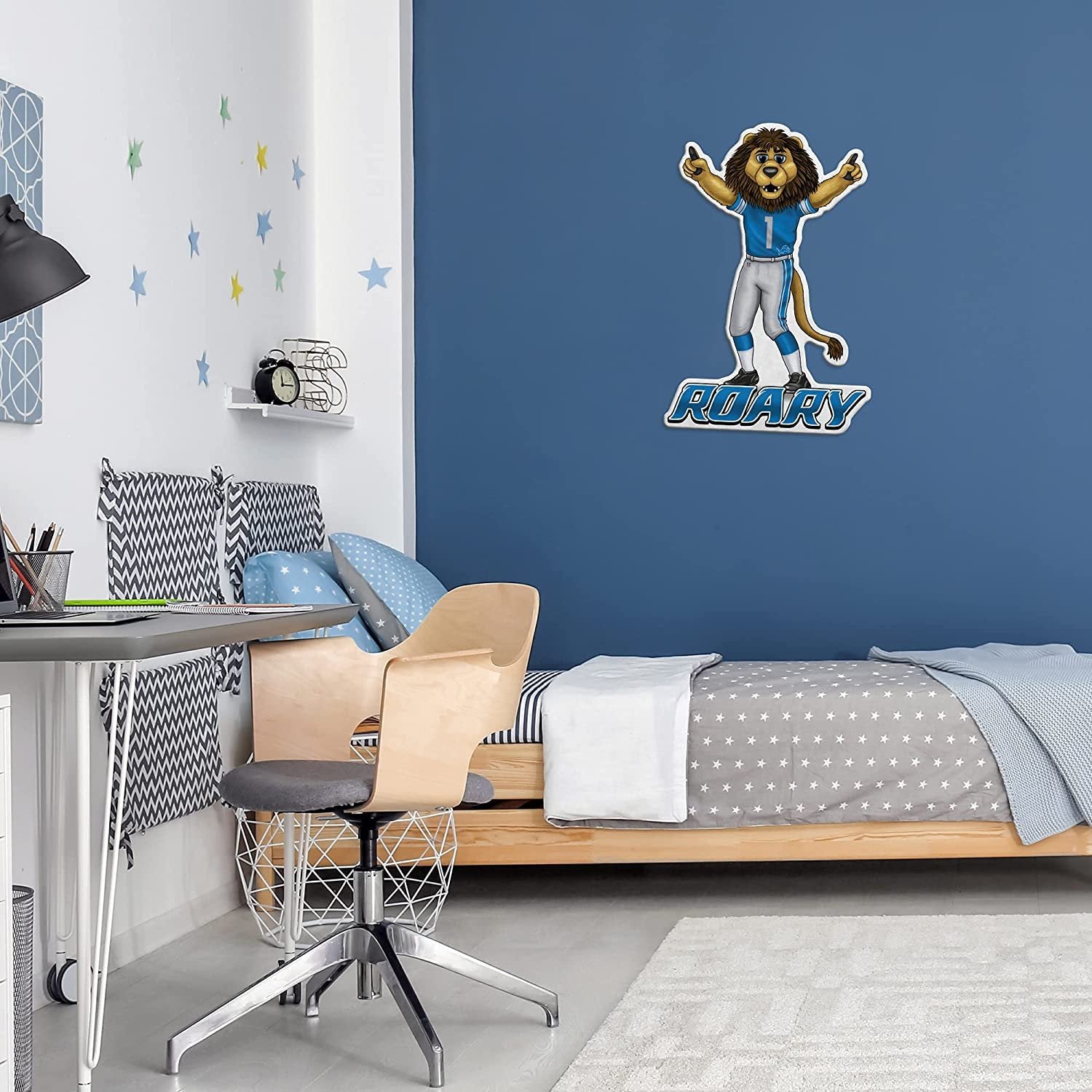 Detroit Lions Pennant Mascot Logo 18 Inch Soft Felt by Fielders Choice