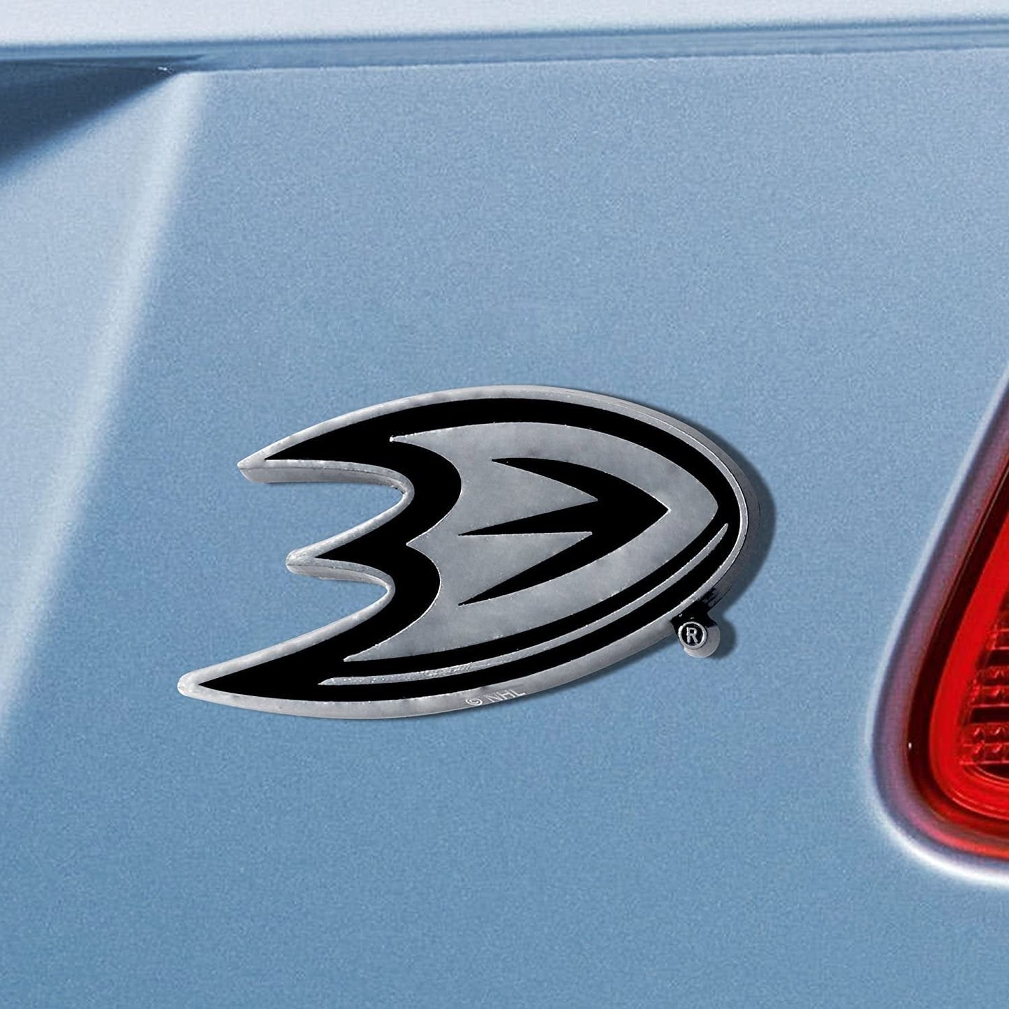 Fanmats 17191 Team Color 3"x3.2" NHL - Anaheim Ducks Emblem by Fielders Choice