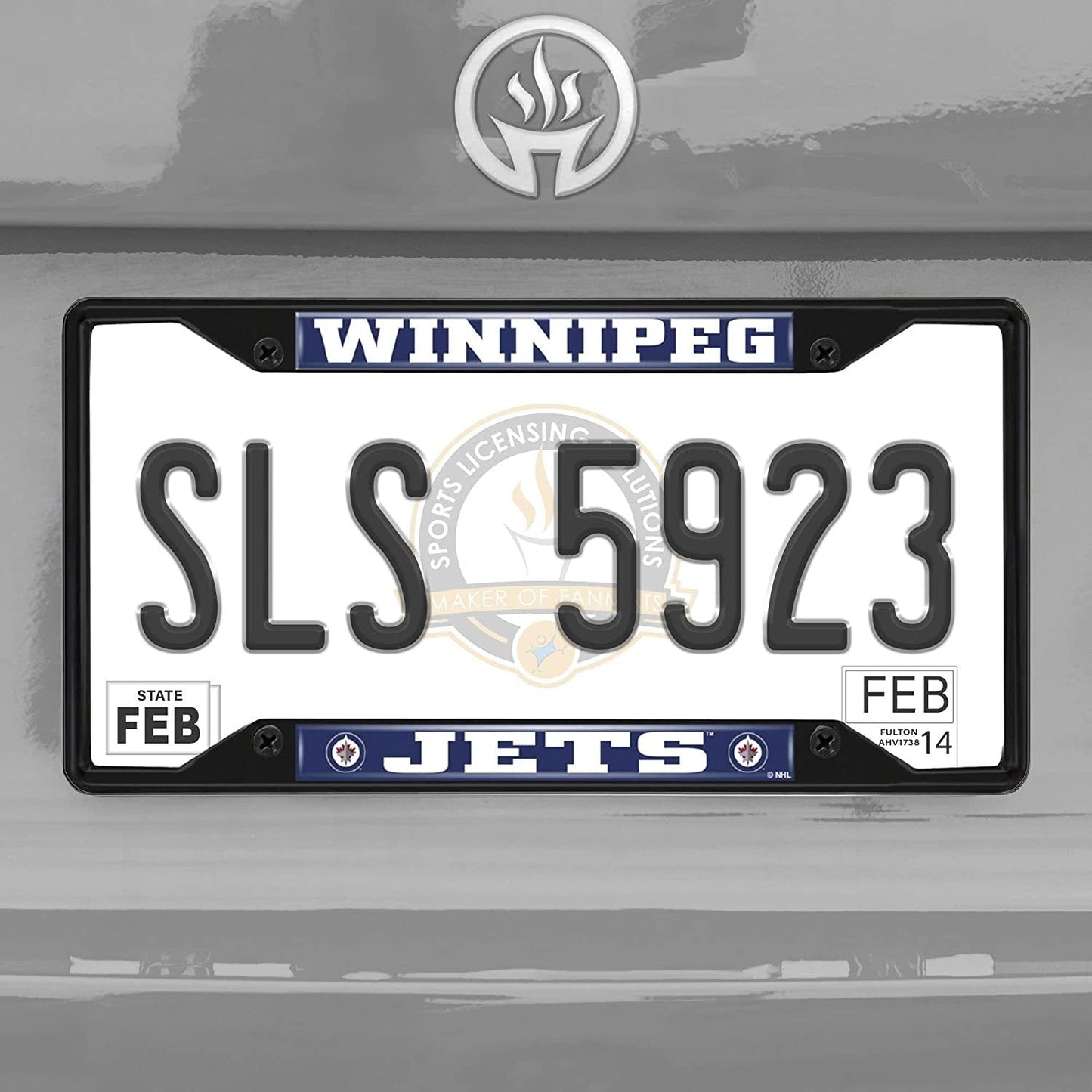 Winnipeg Jets Black Metal License Plate Frame Auto tag Cover, 12x6 Inch by Fielders Choice
