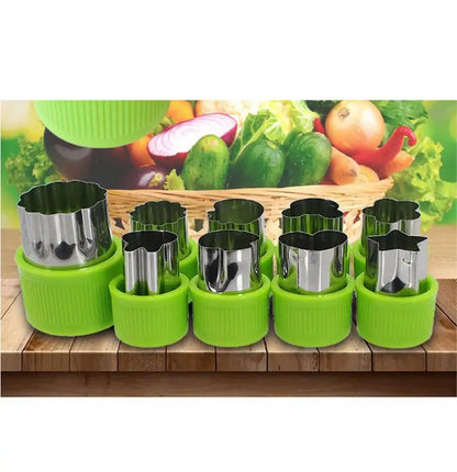 Mold cookie cutter by Anti Spier