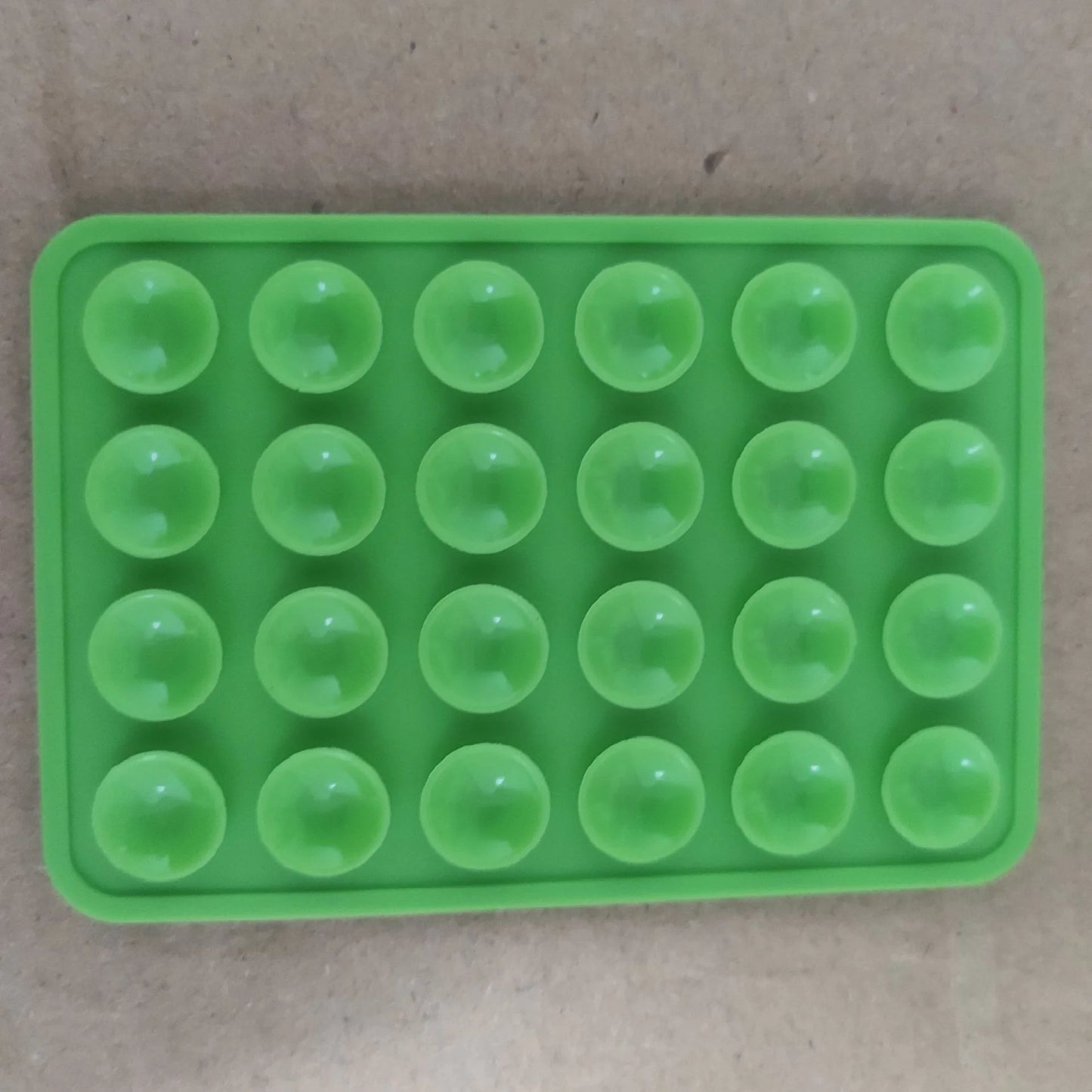 Thickened Silicone 24-Suction Cup Pad by Anti Spier