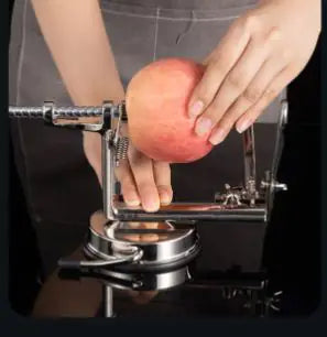 Hand-operated Peeler by Anti Spier