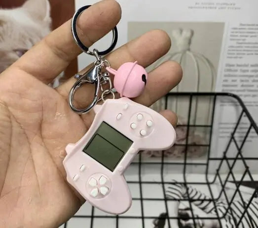 Retro Game Console Keychain Built-in 7 Games by Anti Spier