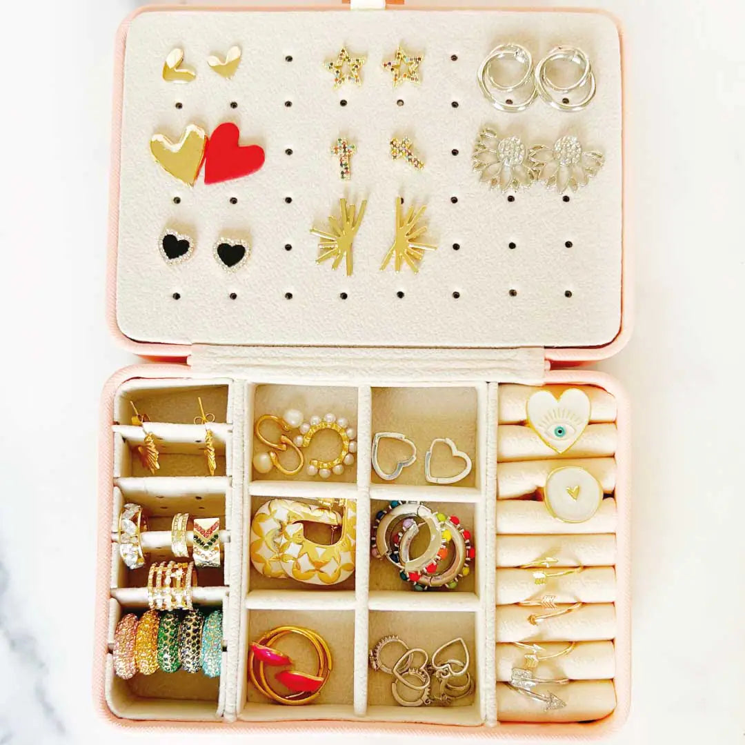 Smart Jewelry Box by Anti Spier