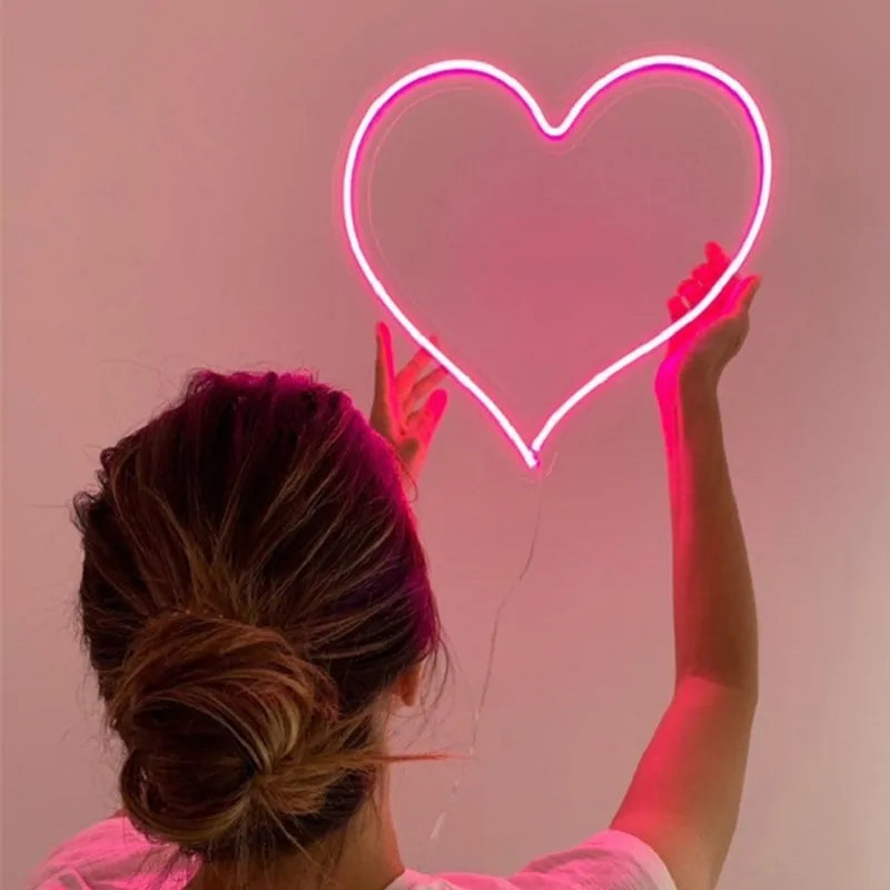 Big Heart Shape Neon Sign Wall Hanging Light - 38cm, USB Powered by Anti Spier