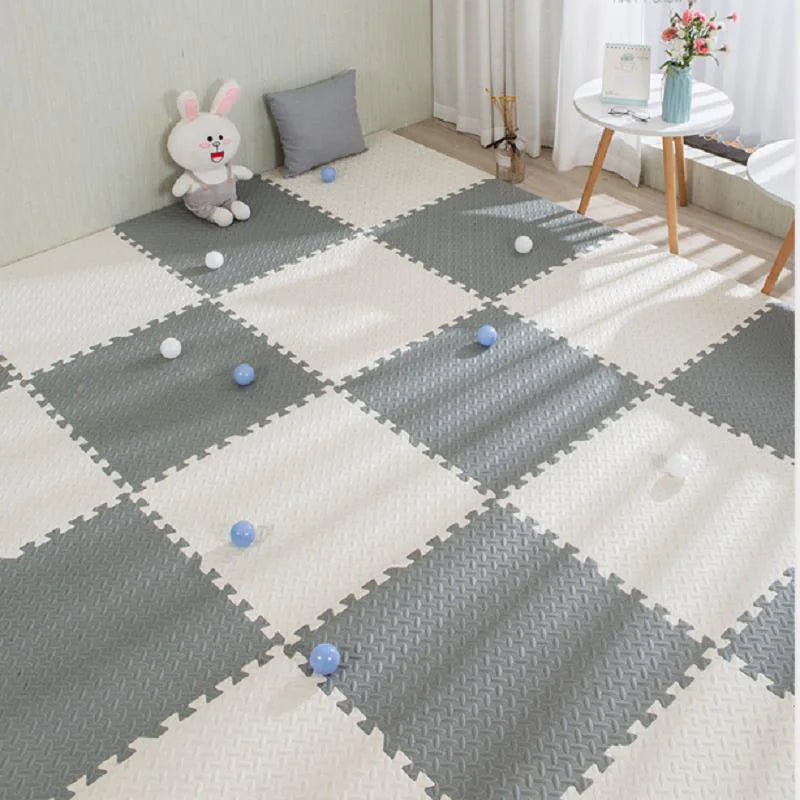 Kids Soft Floor Play Mat Chain by Anti Spier
