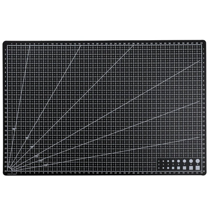 Versatile Cutting Mat by Anti Spier