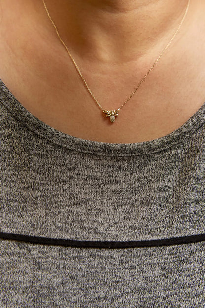 10K Yellow Gold Diamond Accented Bumble Bee Pendant 18" Inch Necklace (H-I Color, I1-I2 Clarity) by Anti Spier